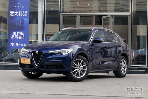 阿尔法罗密欧Stelvio