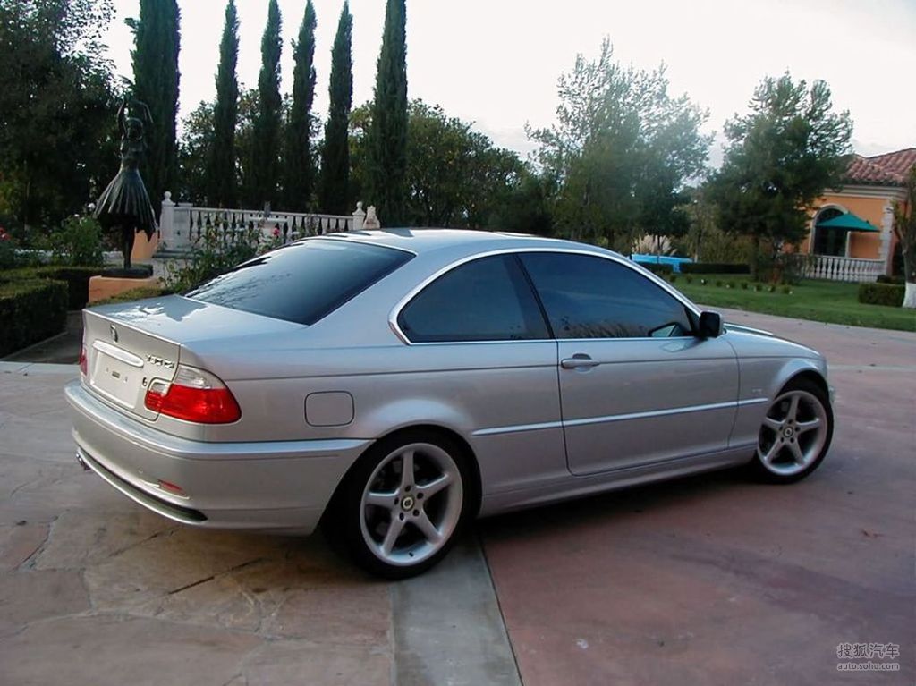 【 宝马3系双门高清图片】_2004款宝马330ci coupe_搜狐汽车网