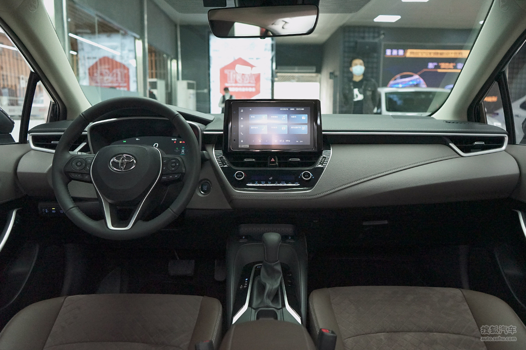 【 丰田亚洲狮高清图片】_黑色/棕色_内饰_搜狐汽车网