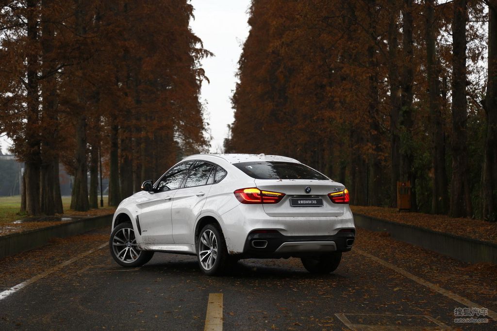 宝马x6高清图片】_2015款x6 xdrive50im运动型成都试驾组图_搜狐
