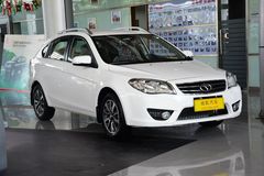 东南V CROSS