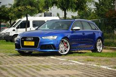 奥迪RS6