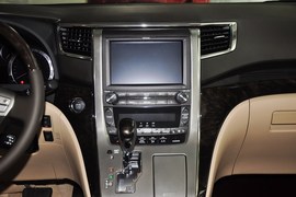   2012款丰田埃尔法3.5L豪华版