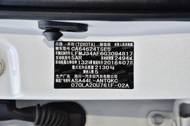   2016款丰田RAV4荣放 2.5L 自动四驱尊贵版