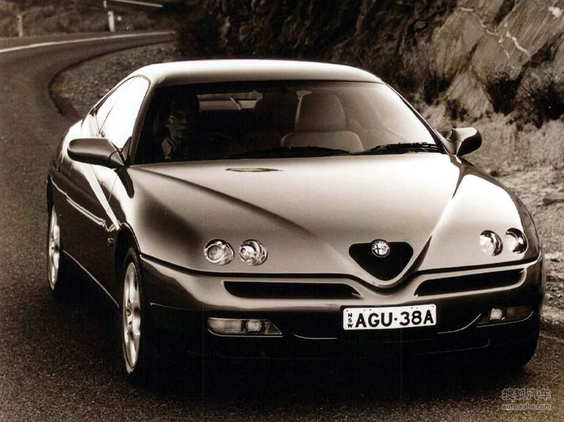 alfa romeo gtv v6 2.