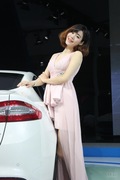2013青岛国际车展车模风采-福特车模2 
