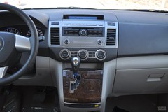 马自达Mazda82.3L 精英版中控台图片