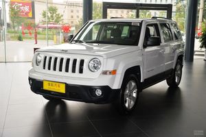 Jeep自由客