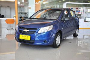 雪佛兰赛欧三厢