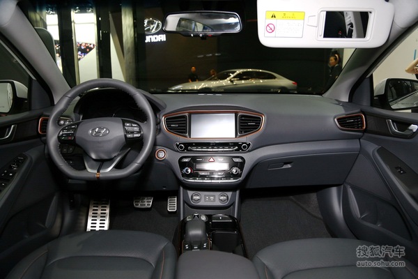 现代IONIQ电动 北京车展实拍