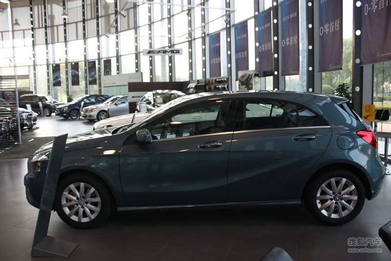 2013款奔驰A180现车优惠 报价 配置 技术参数