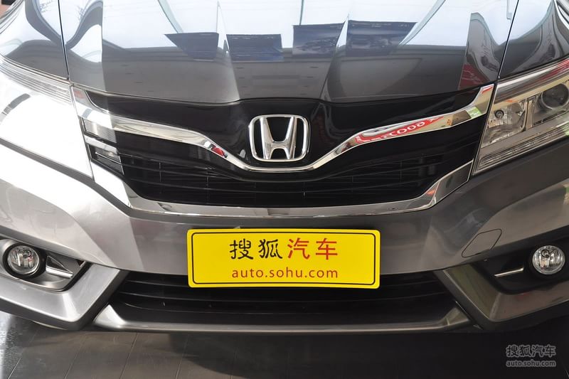 【本田凌派 2013款1.8L AT舒适版外观暴风银图