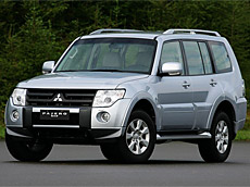 三菱帕杰罗