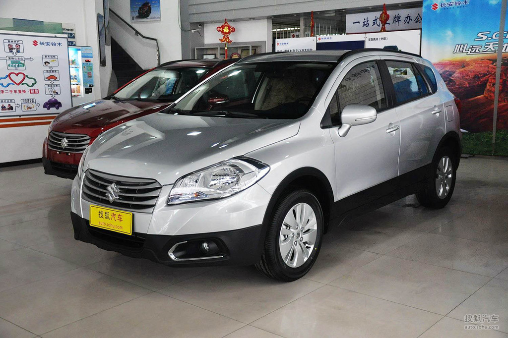 铃木锋驭2014款1.6+手动进取型外观星辰银t27