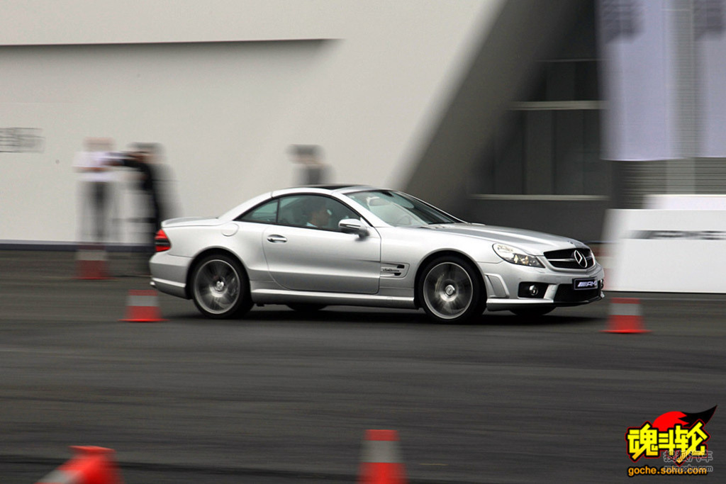 奔驰sl63+amg2009款sl63