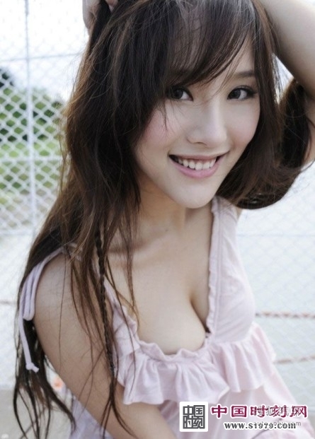 港车模女星陪睡价:按胸收费<em>双飞</em>加价(2389805