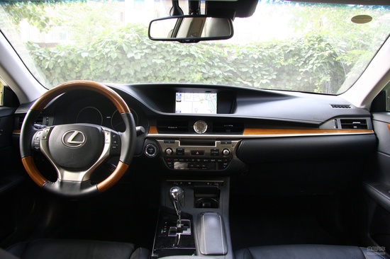 Img2207549_x.JPG