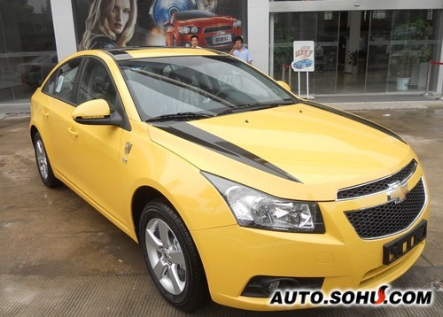 南京朗驰昌润雪佛兰 黄色小黄蜂到店_【南京