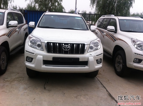 天津进口丰田4S店 丰田霸道2.7港口现车报价