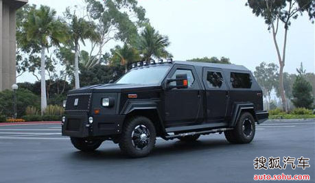 豪华改装车 奔驰卡尔森登陆九州汽车_【上海九