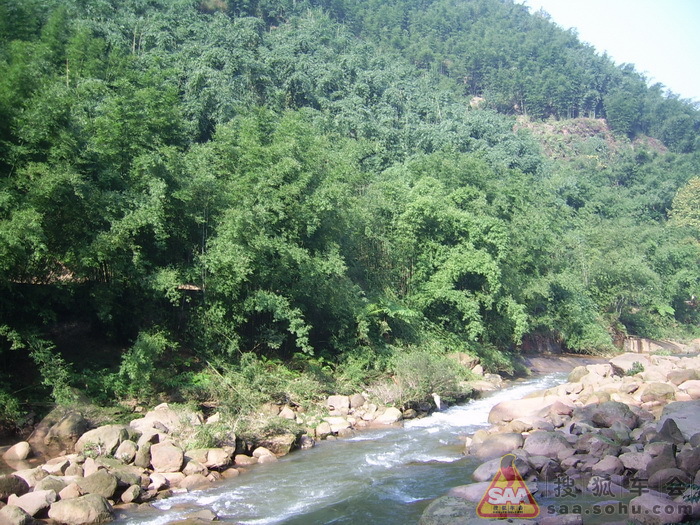 【焦圈社】贵州赤水四洞沟丹霞地貌景区- 搜狐