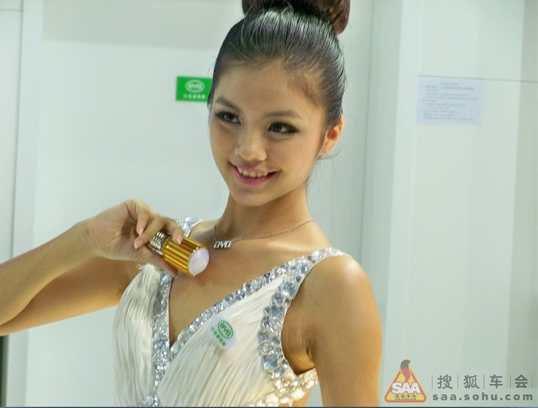 <em>高交会美女</em>如云!水果一样的胸,胸一样的水果! 