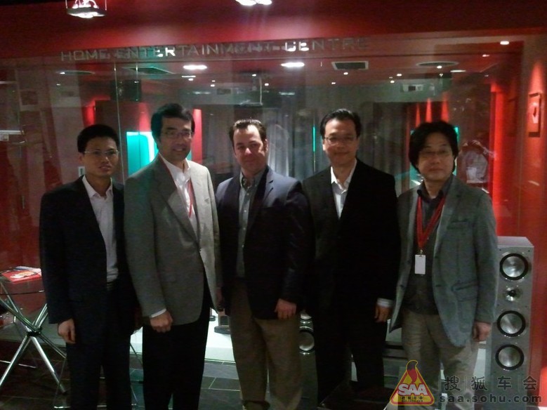 沃富林杨德洲总经理在香港与美国波士顿市场总