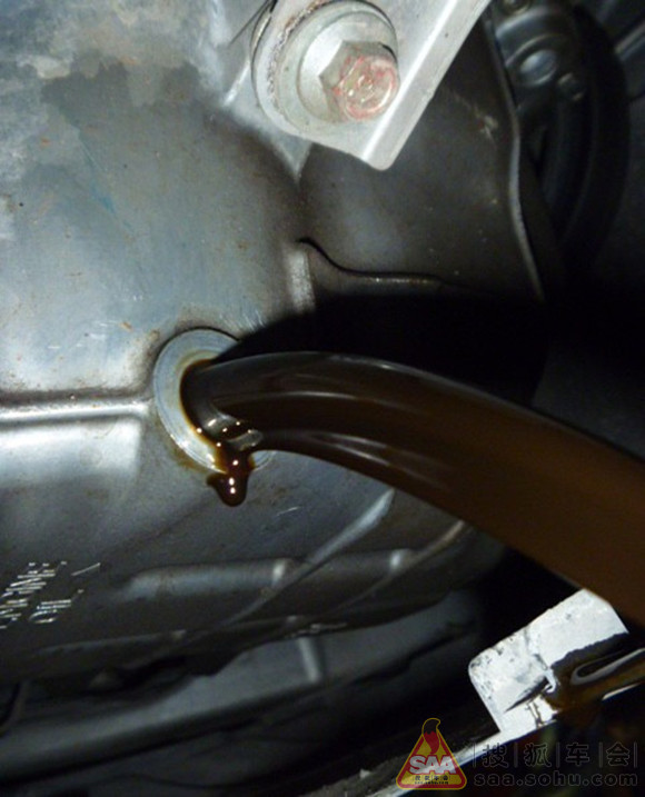 飞度用的时间长了,火花塞需要清洗了_飞度-飞