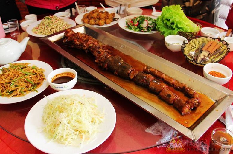 窦店牛头宴_汽车60部队