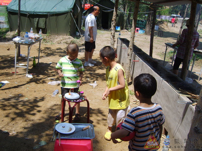 捕鱼归来之奥特曼_途胜-途集队