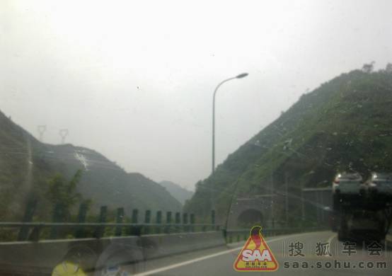 Img6557357_780.jpg