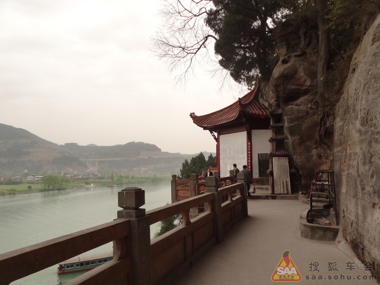 清明节游金华山--是四川遂宁市射洪县的金华山