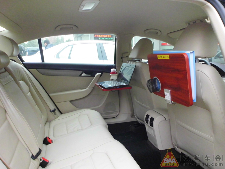 ATT安图生多功能汽车折叠桌_高尔夫论坛