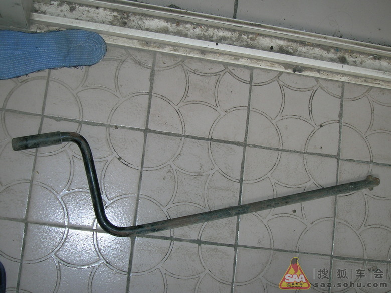 老式千斤(摇把) - 老爷车