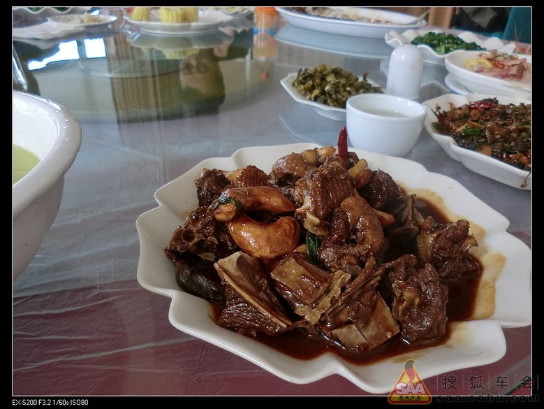 爆炒河蚌_河蚌炖豆腐_河蚌锅仔_香辣河蚌肉 - 黑马 ...