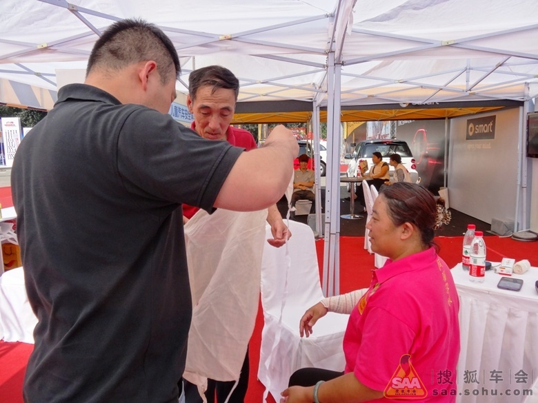 9月15日参加儿童安全体验营活动现场紧急救援