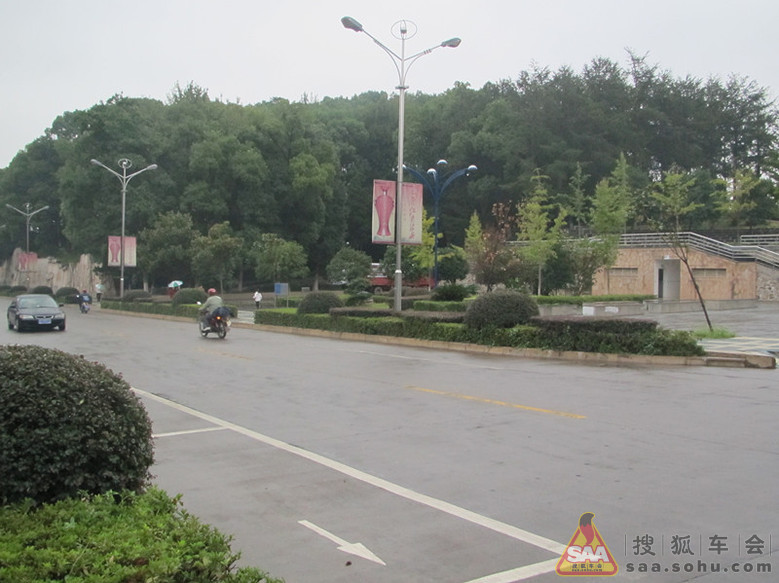 Img2444893_780.jpg