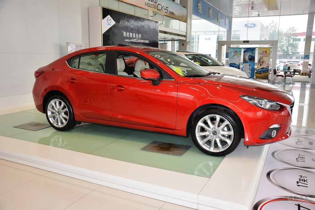 2014款马自达mazda3昂克赛拉2.0l手自一体旗舰型