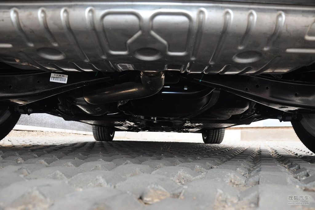 【 大众高尔夫gti高清图片】_底盘发动机_搜狐汽车网