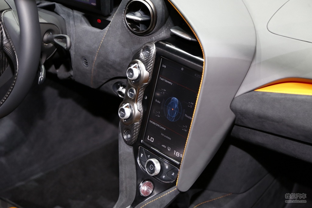 迈凯伦720s日内瓦车展实拍