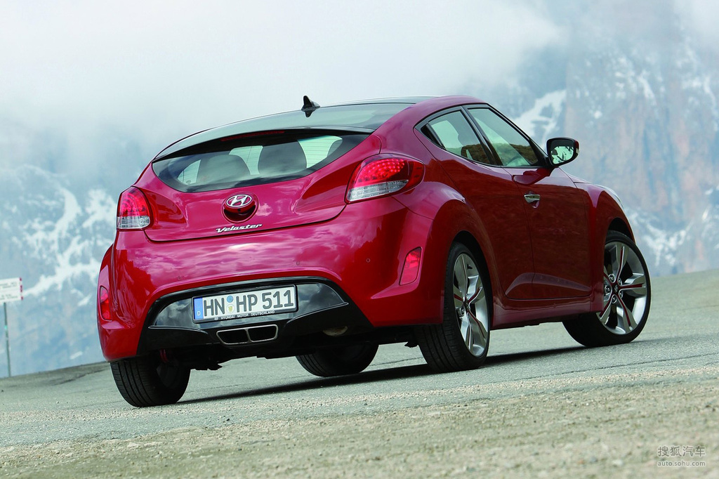 2012款现代飞思veloster