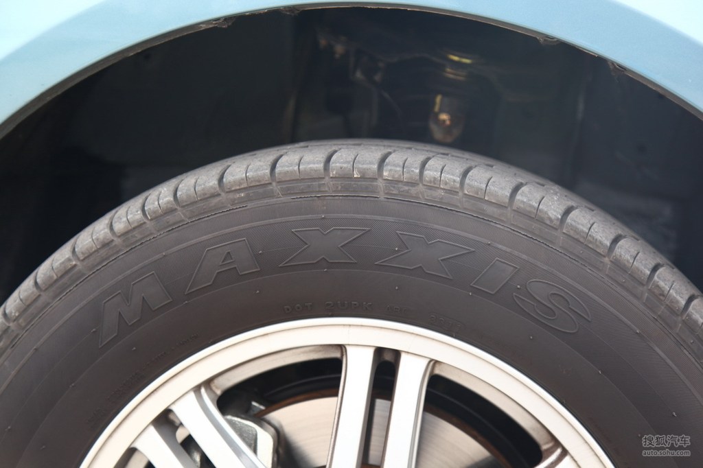 2012款比亚迪e6先行者静态评测 - 轮胎型号提示:支持键盘翻页 ←左 右