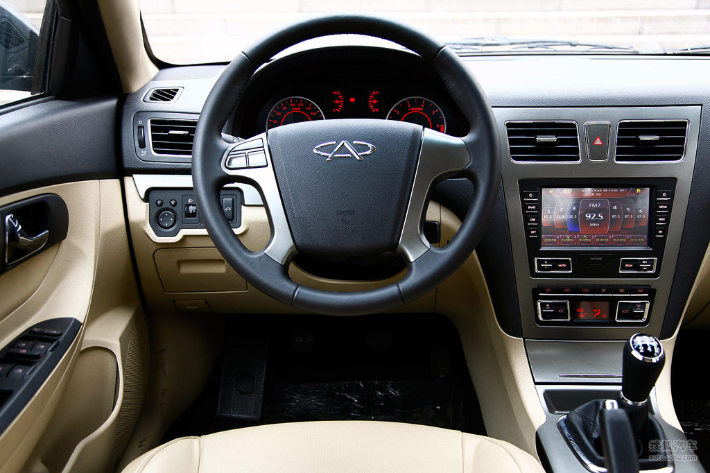 【 奇瑞旗云5高清图片】_内饰_搜狐汽车网