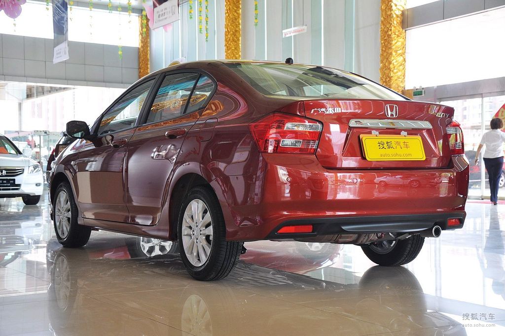 【 本田锋范高清图片】_甜橙红_外观_搜狐汽车网