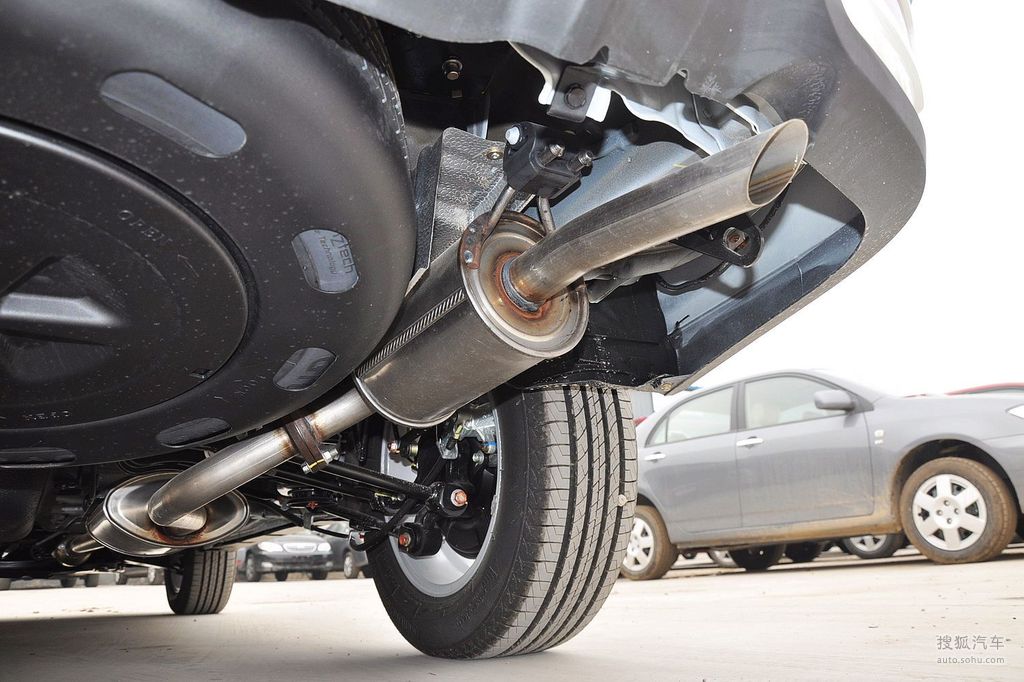 0l 手动尊贵型_底盘发动机_搜狐汽车网