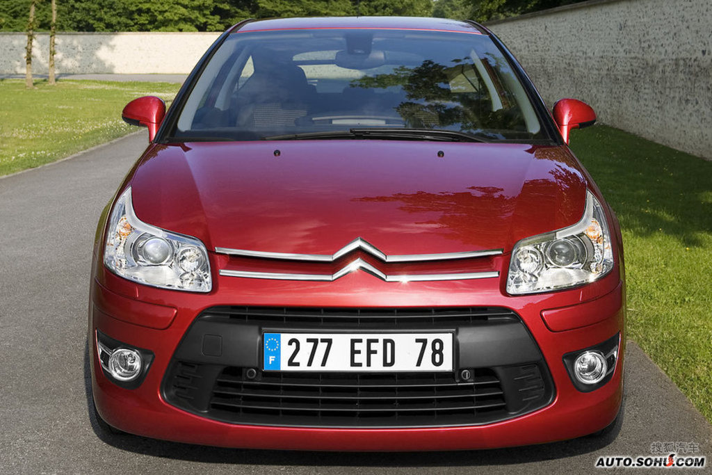 2008款雪铁龙c4     提示:支持键盘翻页 &larr;左 右&rarr