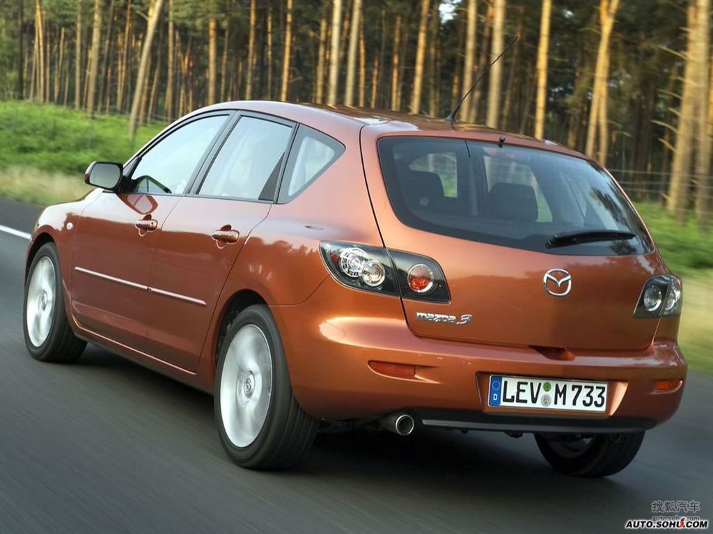 马自达mazda3两厢