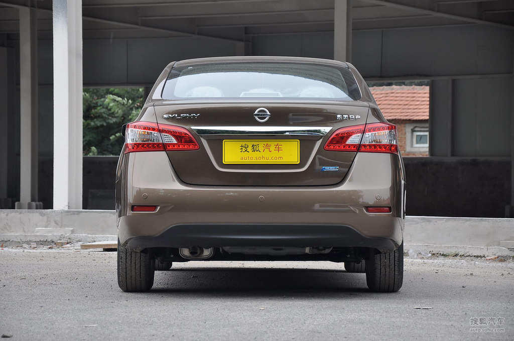 【 日产轩逸高清图片】_钛古金_外观_搜狐汽车网