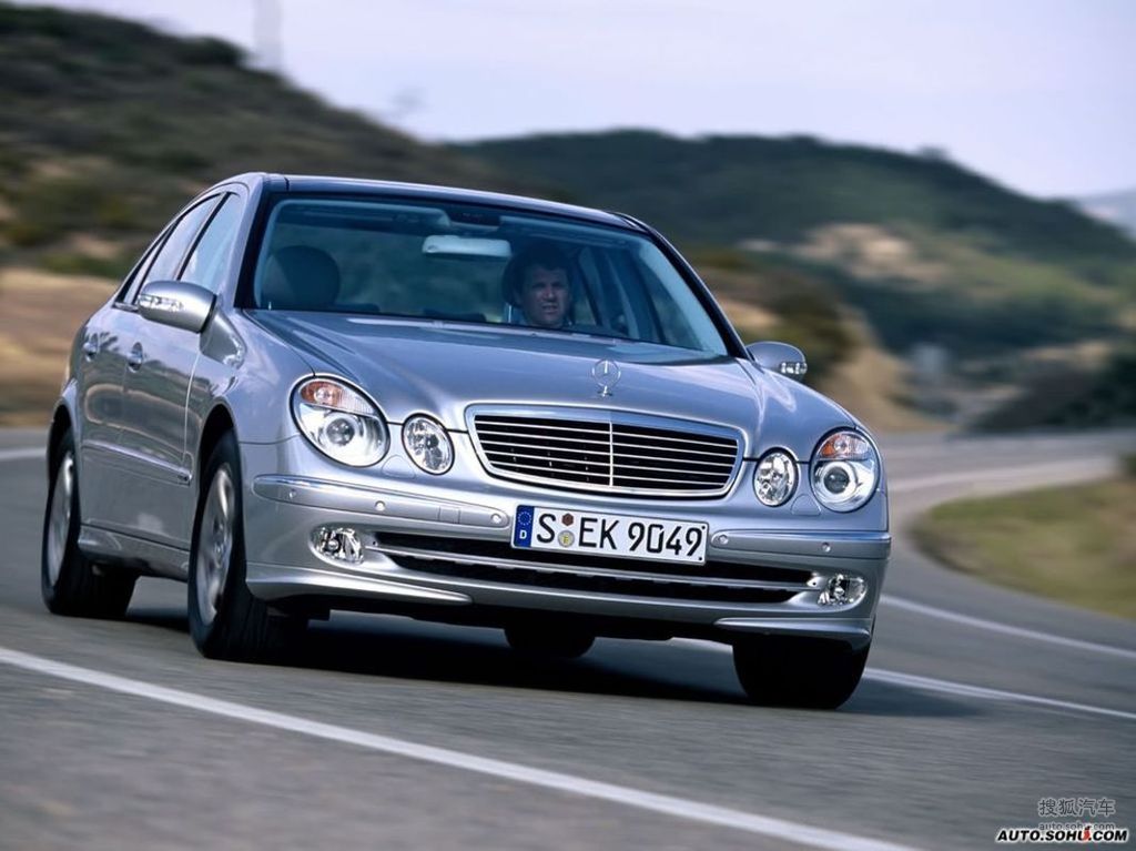 奔驰e级