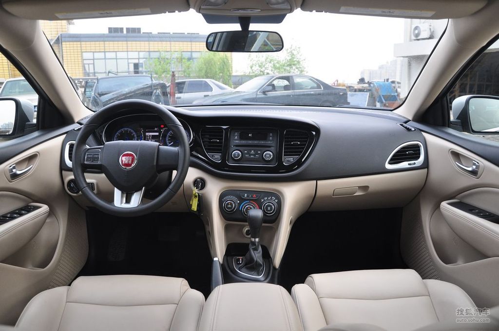 【 菲亚特菲翔高清图片】_内饰_搜狐汽车网
